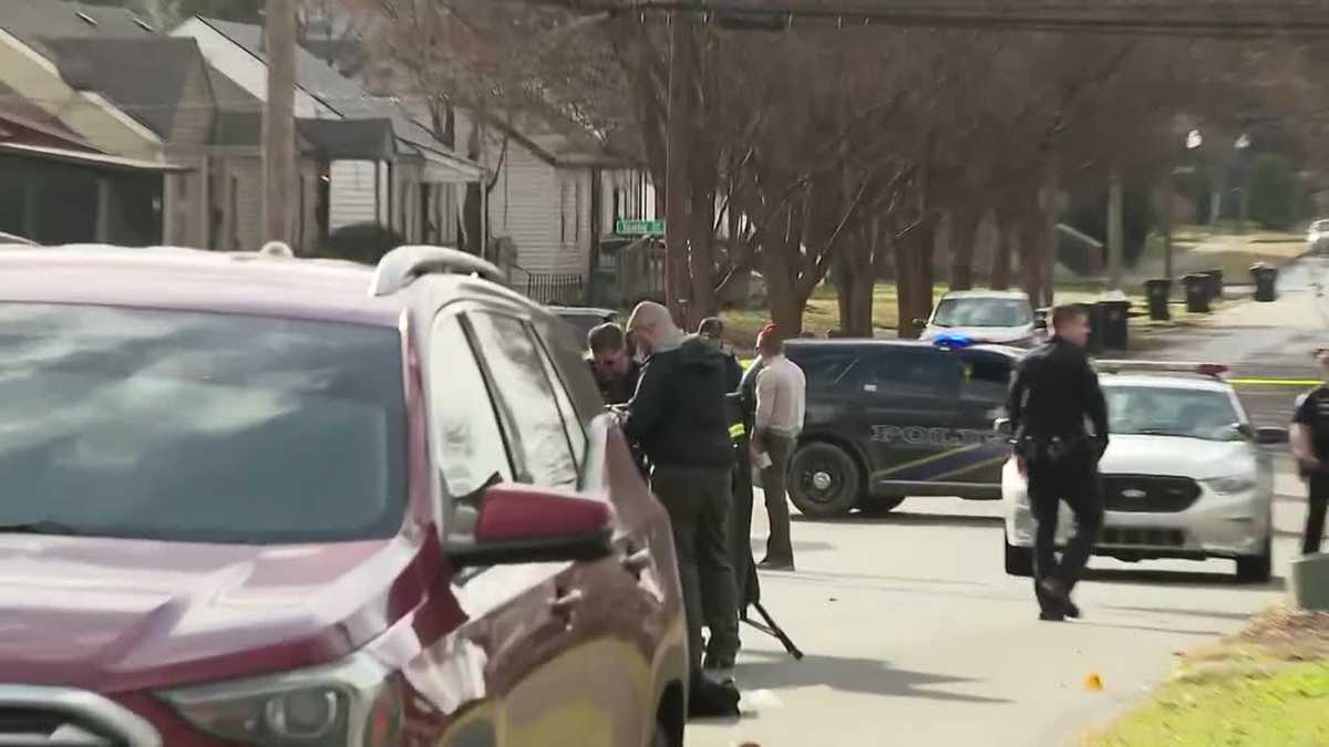 Man dead after being shot multiple times in Park DuValle, marking city's first homicide