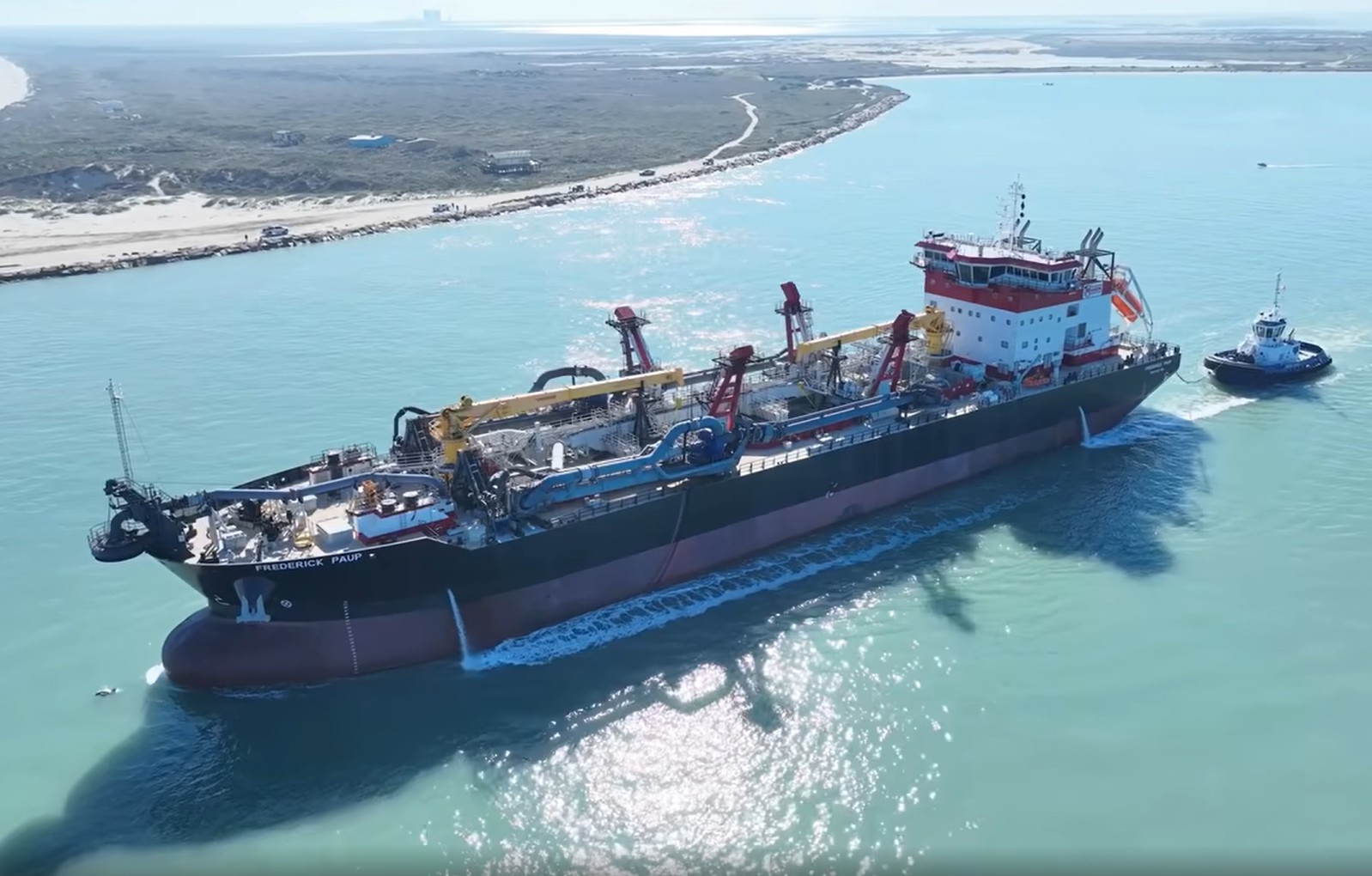BREAKING NEWS: Seatrium delivers the largest self-propelled hopper dredger in U.S. History