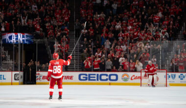 Kane passes Modano to become all-time leading U.S.-born scorer