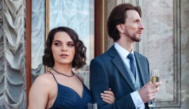 Mega-rich Americans are ditching stocks and hoarding historic highs of cash. Here’s where their wealth’s going instead