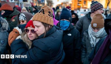 Republican senators join calls for fuller investigation into Minneapolis killing