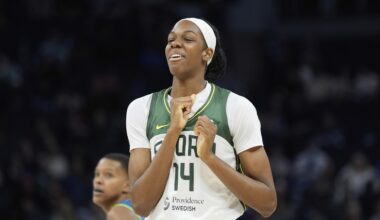 Dominique Malonga makes first dunk of the season in Unrivaled league