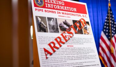 US judge orders DC pipe bomb suspect to remain in custody ahead of trial | Courts News