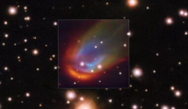 This Dead Star With a Glowing Shock Wave Shouldn’t Exist