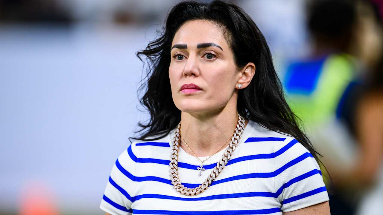 Carlie Irsay-Gordon saw progress from Chris Ballard, Shane Steichen in 2025, but expects Colts to better overcome adversity in 2026