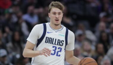 Brandon Williams hits a late 3-pointer, gives Mavericks 100-98 win over Kings