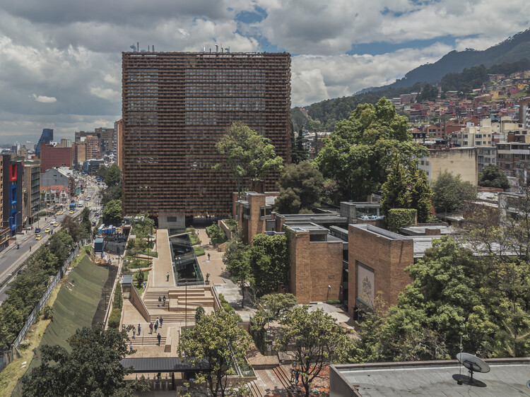 Faculty of Sciences - Pontifical Xavierian University / taller de arquitectura de bogotá - Exterior Photography