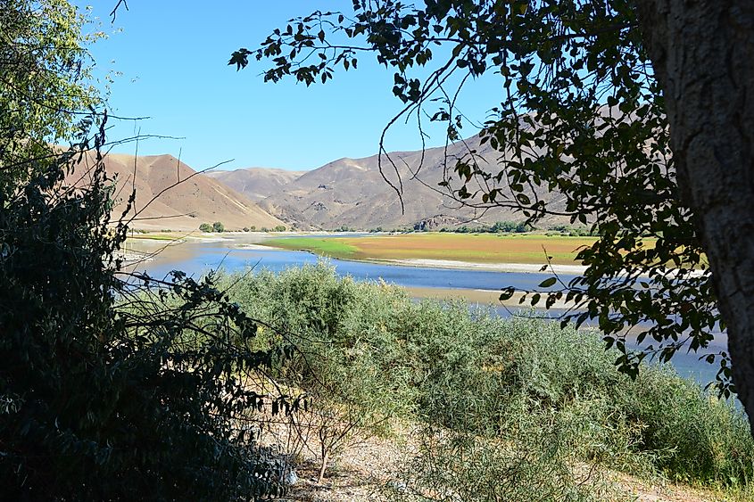 View of Snake River from the Farewell Bend State Recreation Area in Oregon.