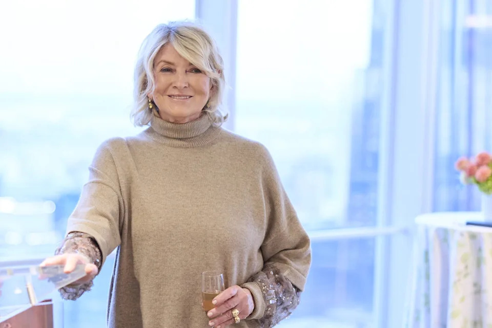 Lifestyle guru Martha Stewart has revealed how many times a week you should change your bedsheets as she opened up about where your guest should stay. <span class="image-credit">(Photo by Jeff Schear/Getty Images for NYCWFF)</span>