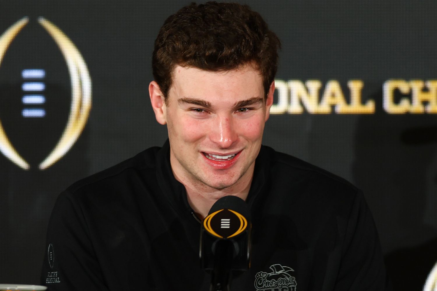 Indiana Star Fernando Mendoza Reveals His Stance on Having a Girlfriend