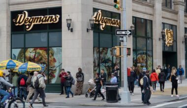 Wegmans is scanning your face at some stores. It’s not the only company