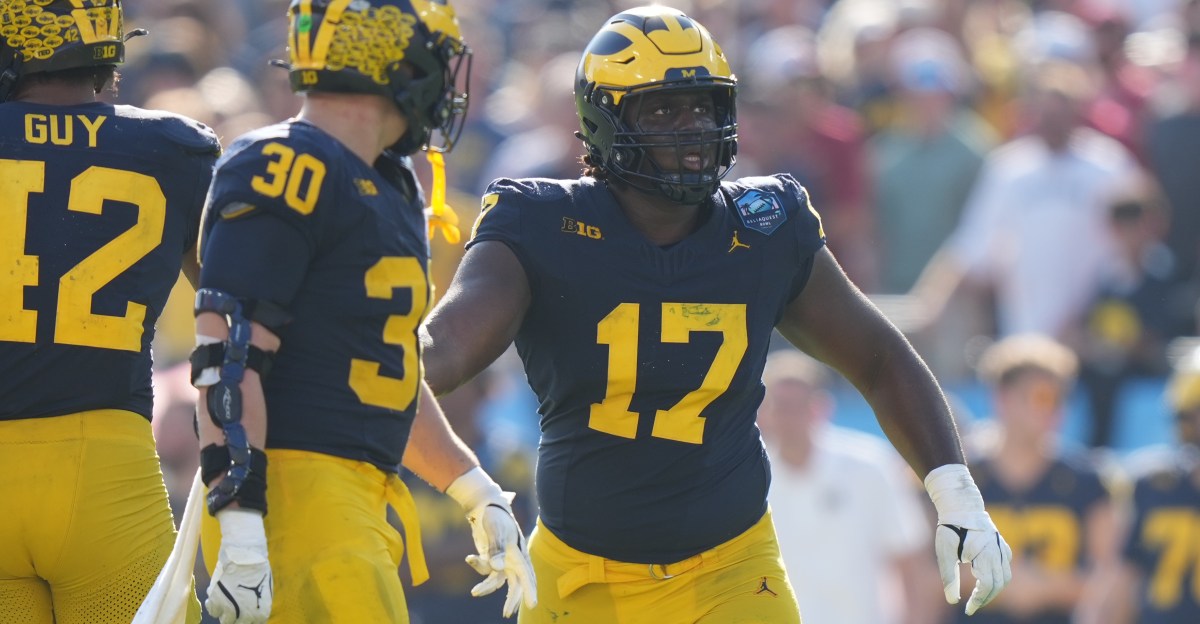 Michigan Football DL Enow Etta enters transfer portal