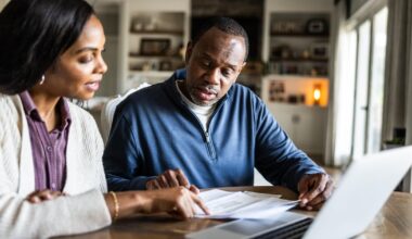 Mortgage rates fall to 3-year low, offering relief for homebuyers