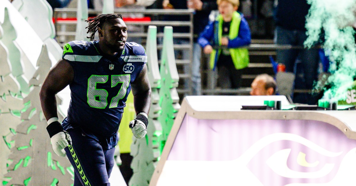 Seahawks-49ers Wednesday injury report: Charles Cross downgraded with new injury