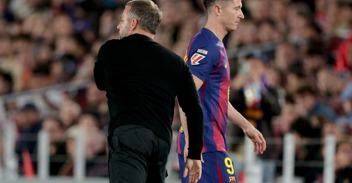 ‘I’m very honest with him’ - Hansi Flick issues update on Robert Lewandowski’s future