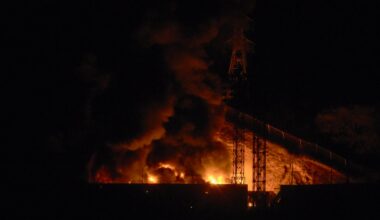 U.S. launches military strikes on Venezuela as Trump escalates pressure on Maduro regime, sources say