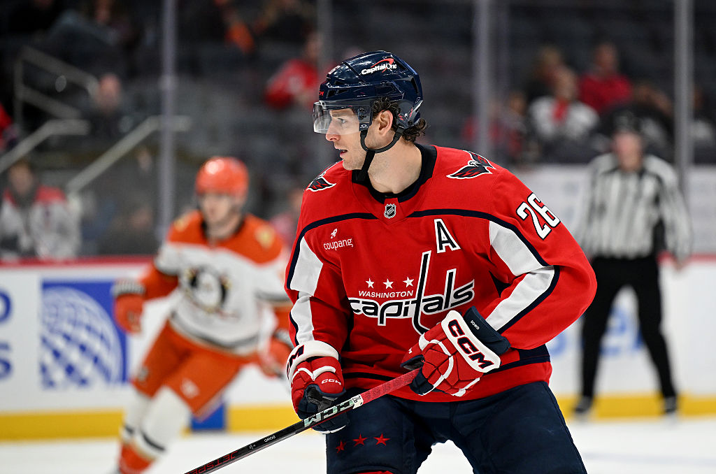 NHL Player's Brother Gets Hyped With Beer-Fueled, 'Shoresy'-Style Lineup Read