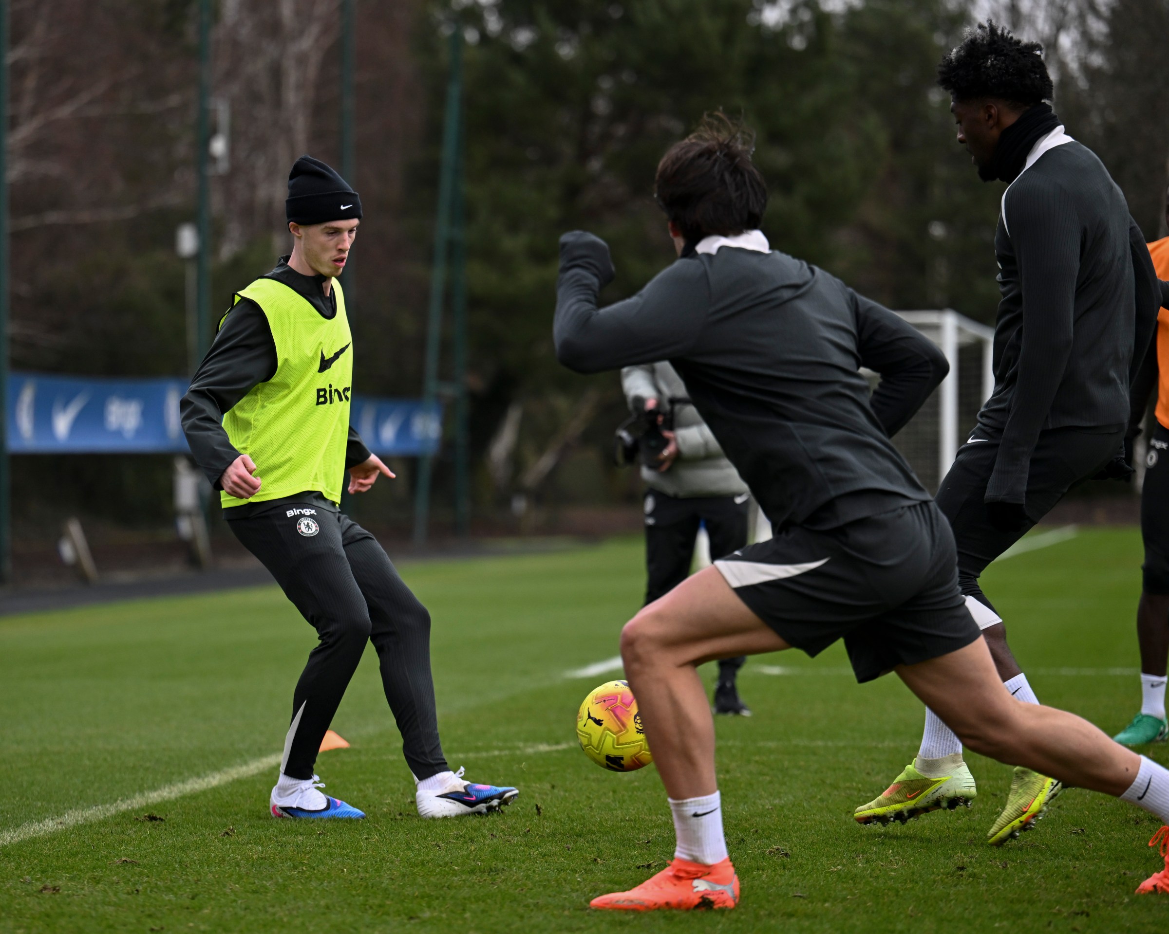 COBHAM, ENGLAND - JANUARY 23: Cole Palmer of Chelsea during a training session at Chelsea Training Ground on January 23, 2026 in Cobham, England. (Photo by Darren Walsh/Chelsea FC via Getty Images)