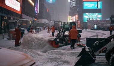 Snow totals for NYC area are record breaking. Live updates as storm cleanup begins