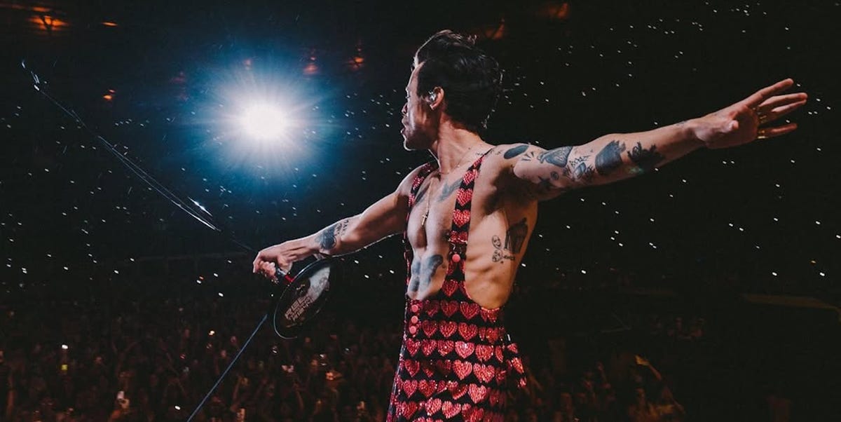 Harry Styles Built His Athletic Physique with This Relentless Routine – Featuring a 300-Rep Warm-Up