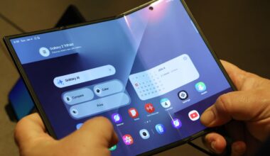 CES 2026: Samsung's creaseless OLED screen may unlock foldable iPhones
