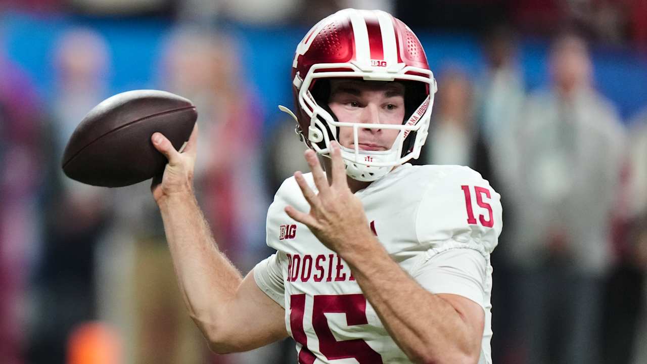 Indiana QB Fernando Mendoza announces intention to enter 2026 NFL Draft