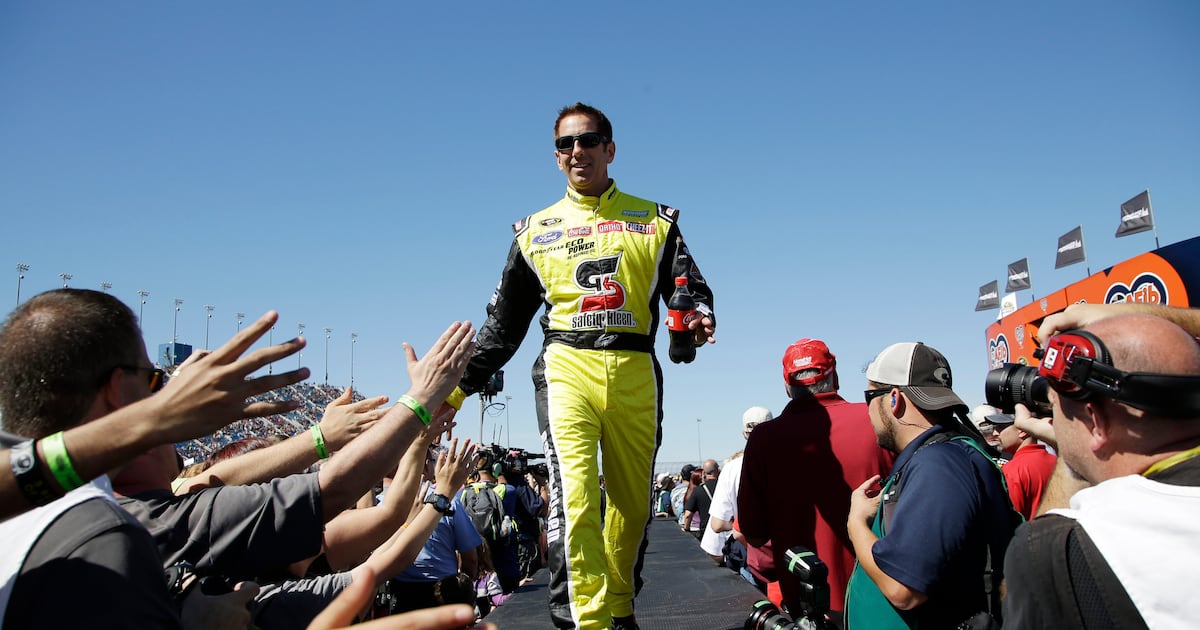 Sheriff's deputies investigate alleged break-in, theft at NASCAR driver Greg Biffle's home