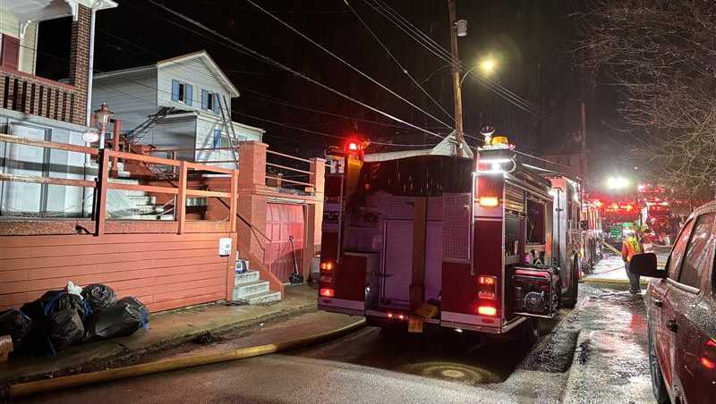 Crews respond to house fire in Turtle Creek