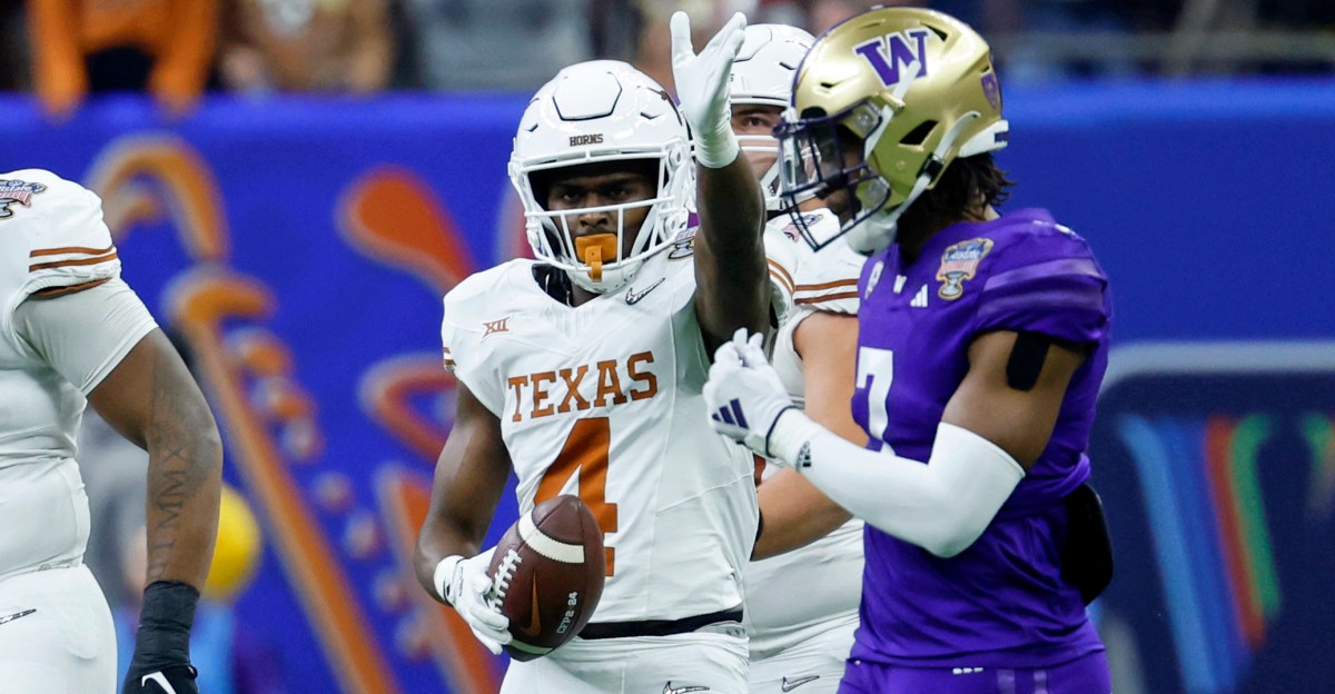 Kentucky Football beats out Indiana for big-time Texas transfer CJ Baxter