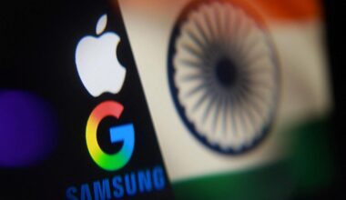 India proposes forcing smartphone makers to share source code in security overhaul