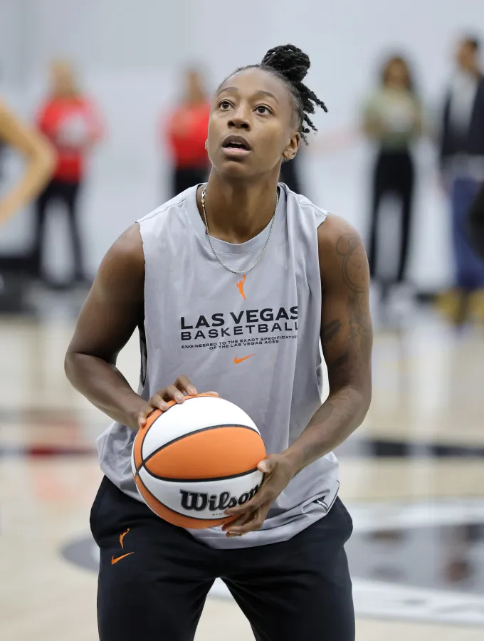 HENDERSON, NEVADA - APRIL 27: Jewell Loyd #24 of the Las Vegas Aces practices during the team's first day of training camp at Las Vegas Aces Headquarters on April 27, 2025 in Henderson, Nevada. 