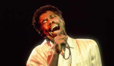 Forgotten Smash Hits From 1986 That Turn 40 This Year