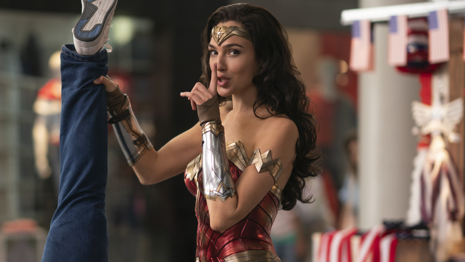 Superman Director James Gunn Reveals If Wonder Woman Will Be In DC's Man Of Tomorrow
