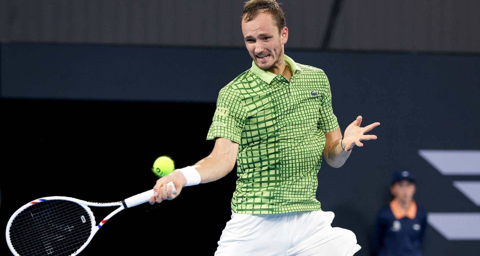 Daniil Medvedev masters Alex Michelsen, earns another Brisbane final shot | ATP Tour