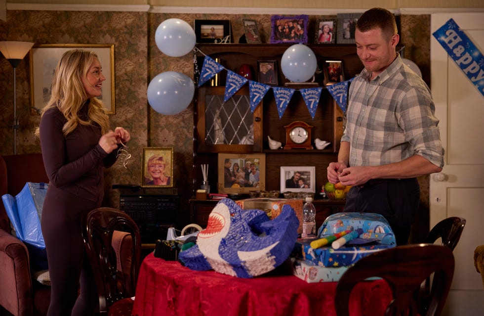 megan, daniel osbourne, coronation street