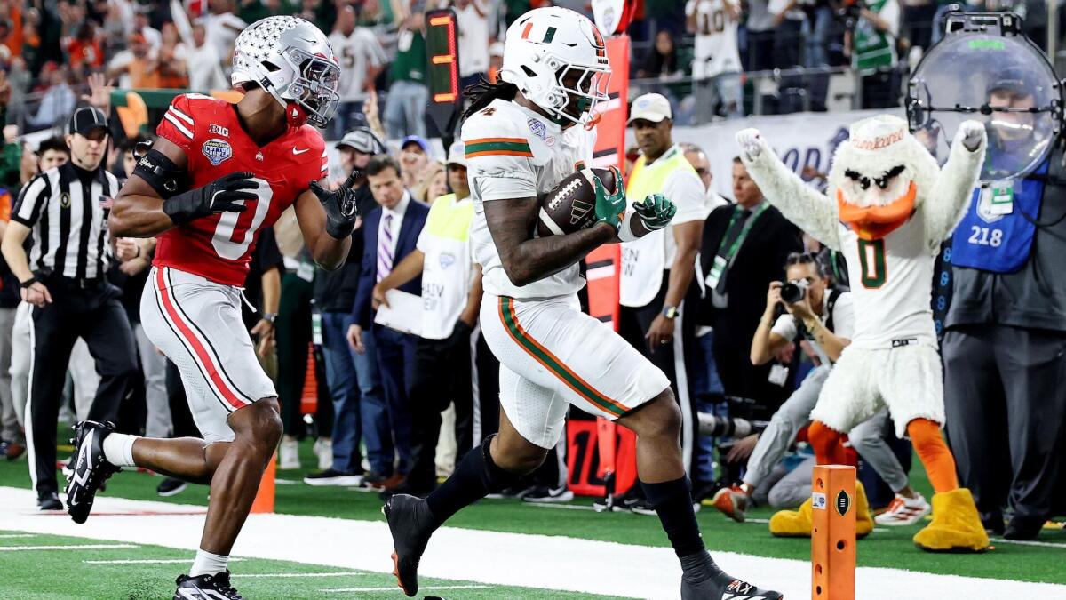 Miami rides opportunistic defense to CFP quarterfinal upset of Ohio State