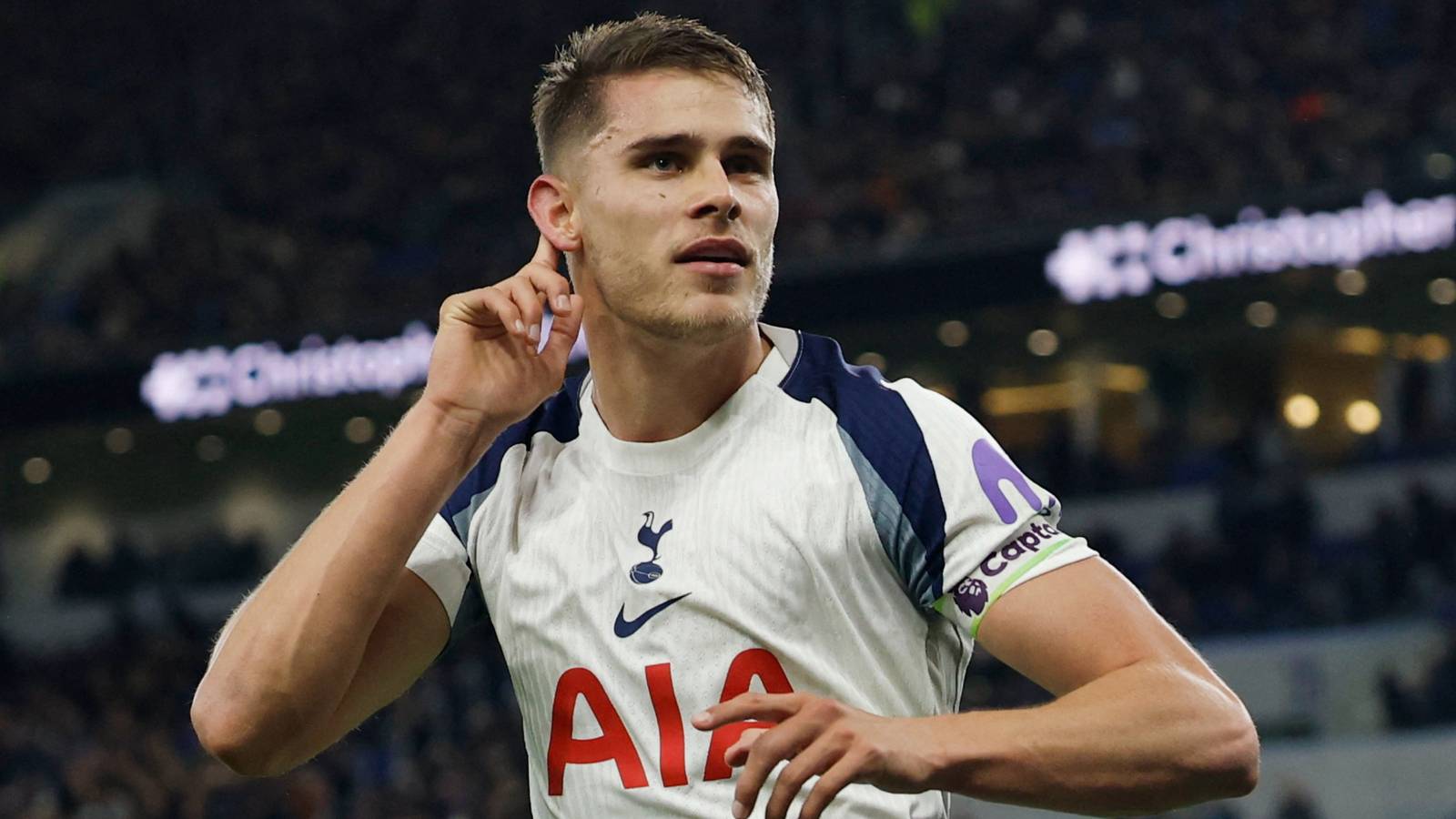 Tottenham Demand Huge Fee To Sell Van De Ven To Liverpool