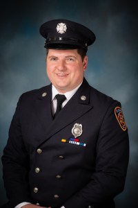 Headshot of Mike Sova.