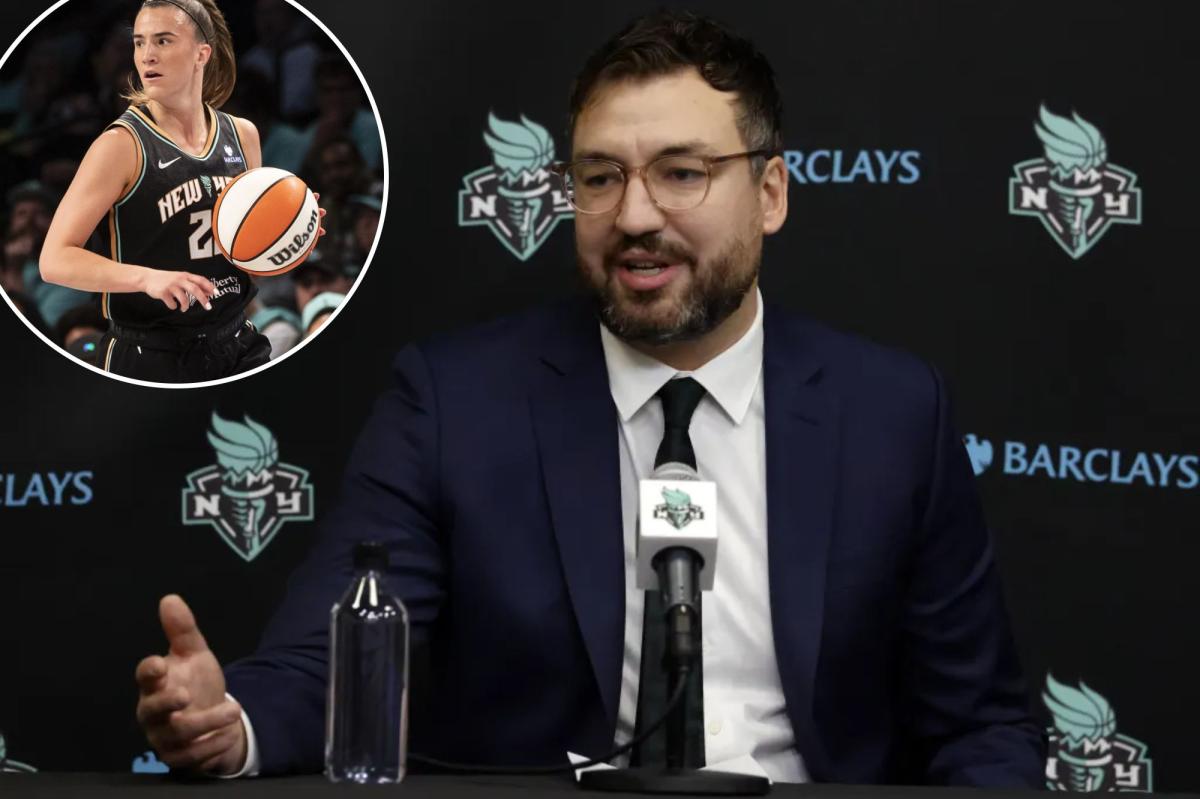 Breaking down Liberty's 2026 schedule as they seek to return to dominance