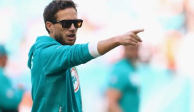 Mike McDaniel landing Chargers offensive coordinator job in stunner