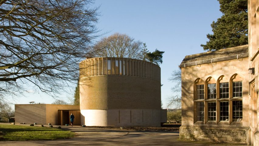 Bishop Edward King Chapel in Oxford by Niall McLaughlin Architects