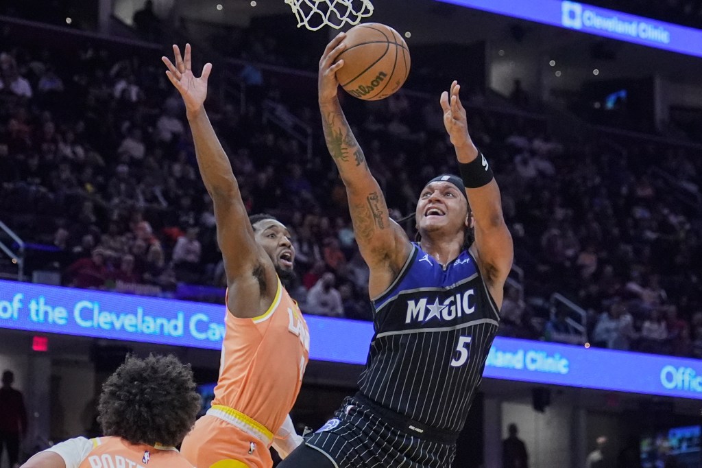 Orlando Magic drop 4th straight to Cavs