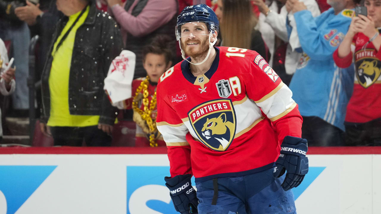 Tkachuk makes season debut for Panthers against Sharks