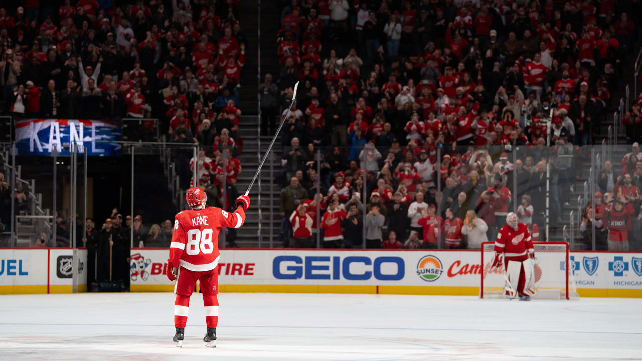 Kane sets U.S. scoring record in Red Wings shootout loss to Capitals