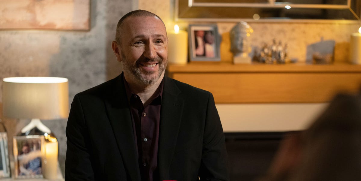 Ross's marriage proposal gets interrupted