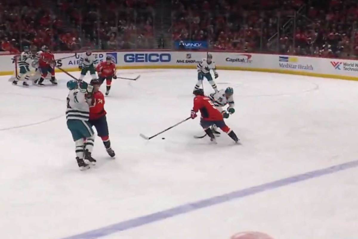 Ryan Leonard dekes Ryan Reaves into another dimension to score 10th goal of season