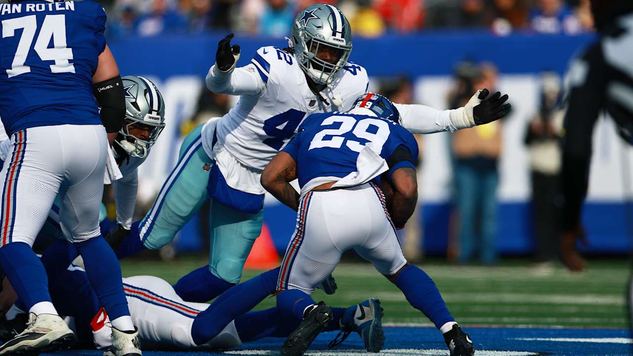 Jadeveon Clowney stamps name on list of top free agents in Dallas