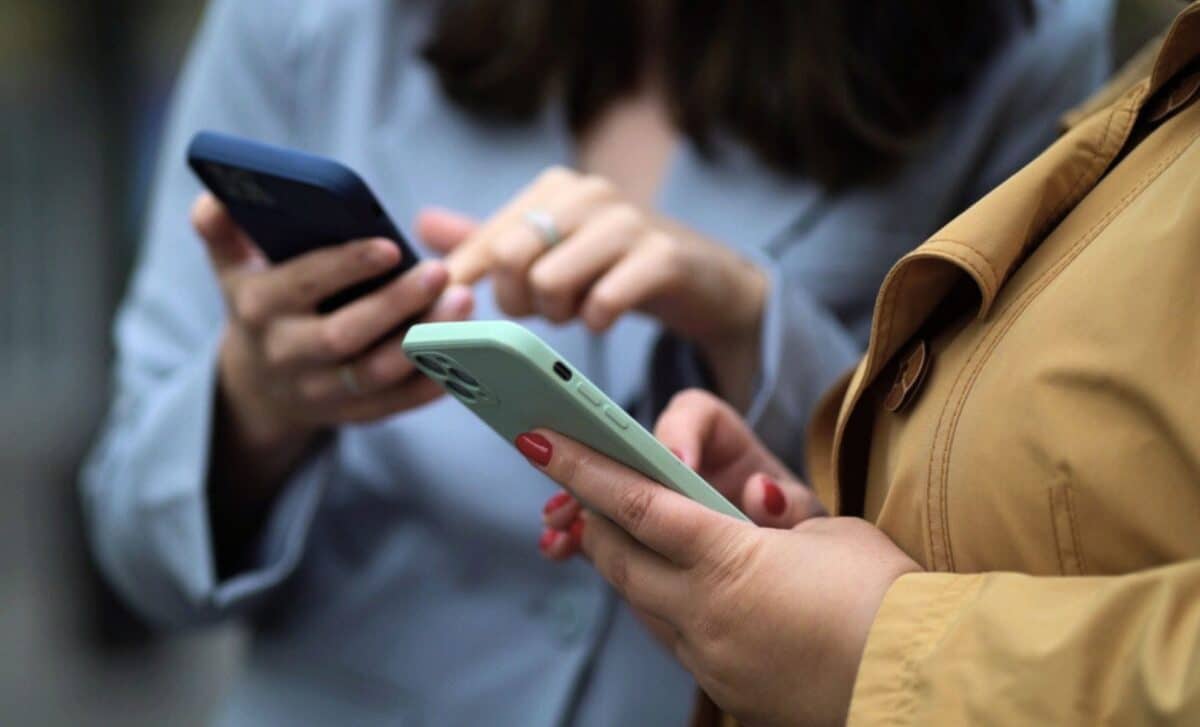 Small Phone Choices Can Lead To Big Security Problems