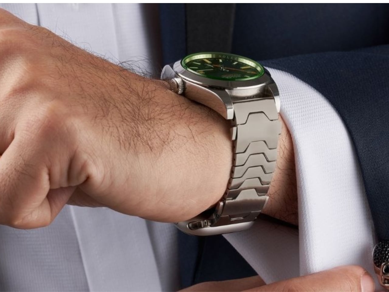 This $418 French Strap Solves the Watch vs Smartwatch Problem