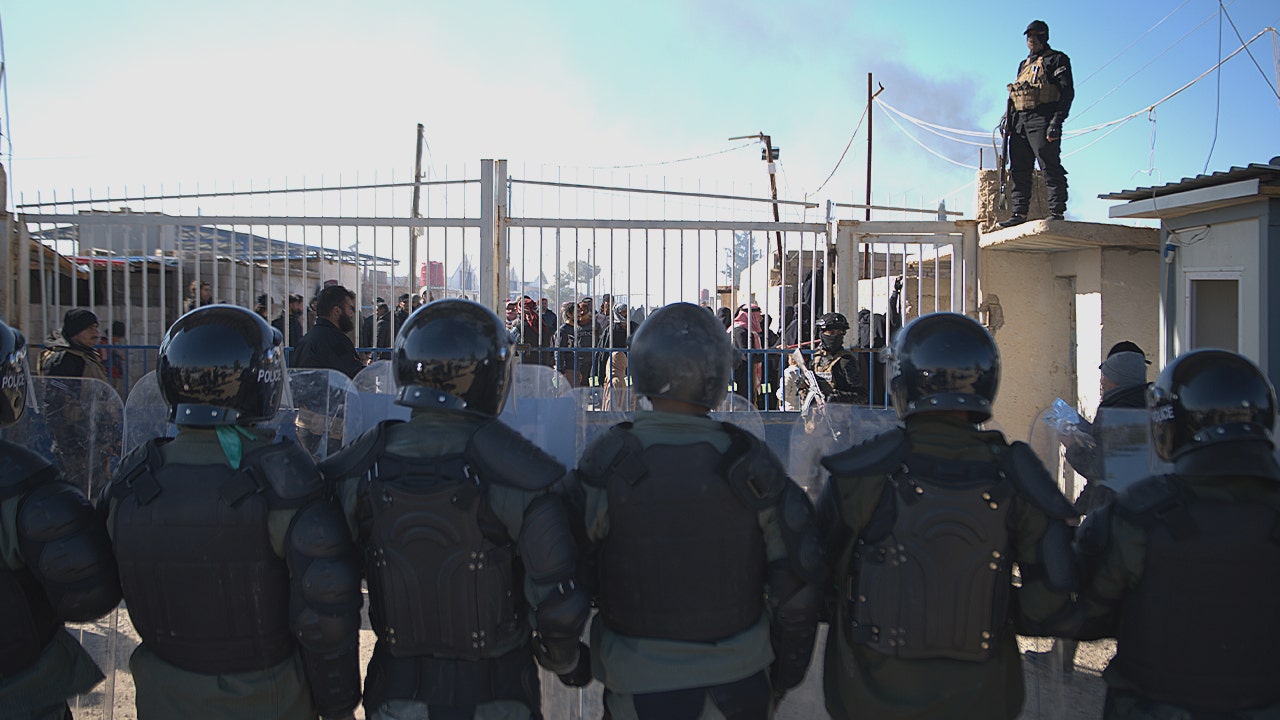 ISIS fighters remain at large after Syria prison break amid chaos